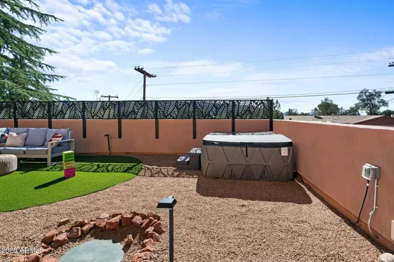 Rose Quartz Playhouse: A Proven Sedona STR — photo 28