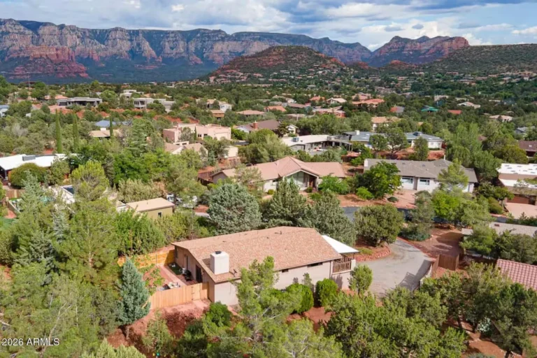 A Sugarloaf Trail Hideaway in West Sedona — photo 40