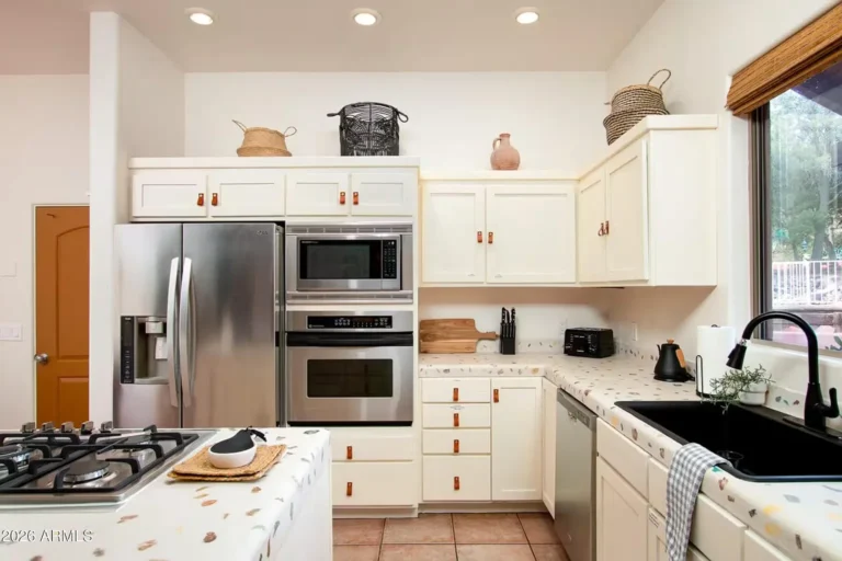 Enchanted Adobe Hideaway: A Proven Sedona STR — photo 8
