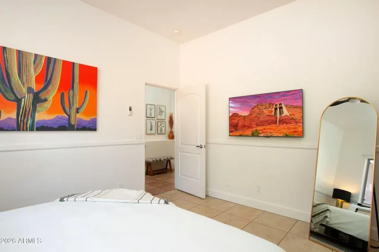 Enchanted Adobe Hideaway: A Proven Sedona STR — photo 24